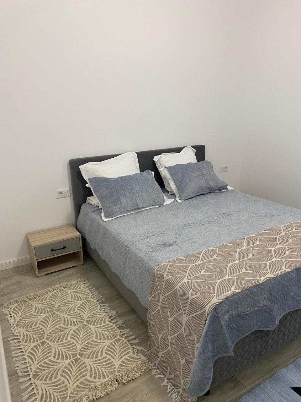 Apartament Satina Craiova Eksteriør bilde